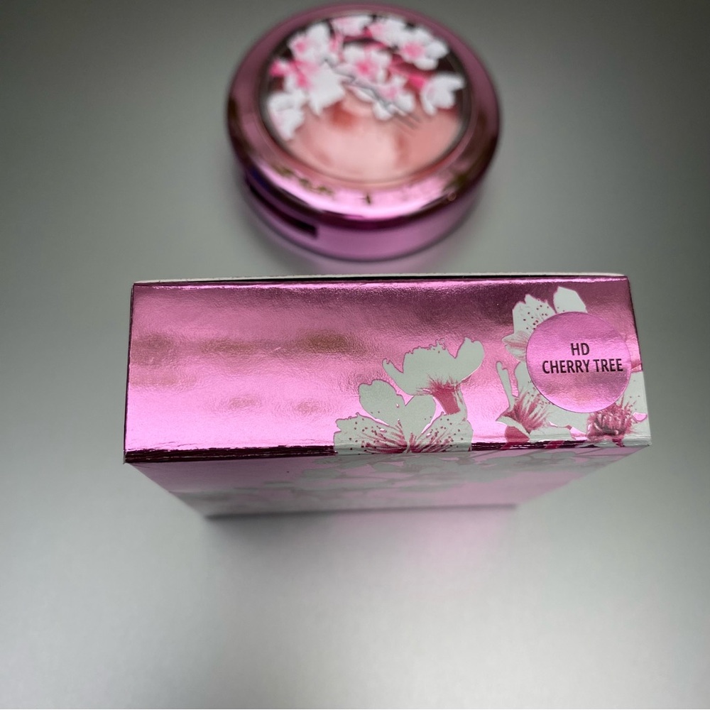 MAC Glow Play Blush “HD Cherry Tree” - Picture 2 of 6